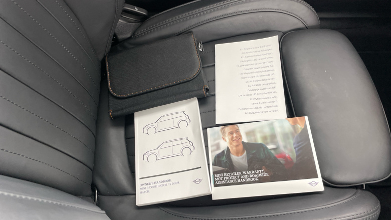 MINI Hatchback 2.0 John Cooper Works 3dr Auto Petrol Hatchback